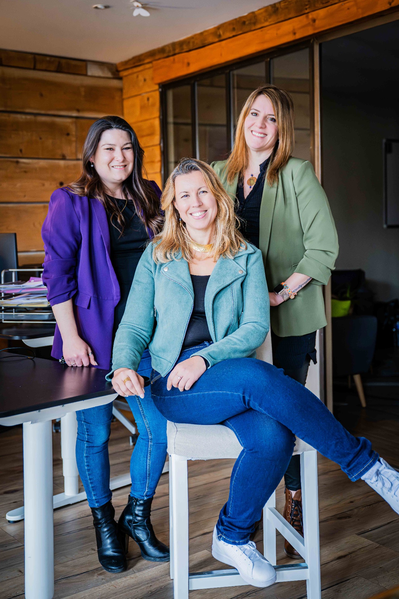L'équipe Relyance : Candice Wojak, Caroline Rosenstiehl et Justine Berthold dans les locaux du cabinet à Vendenheim
